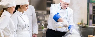 Seguridad en los Restaurantes: Medidas y Normas Clave